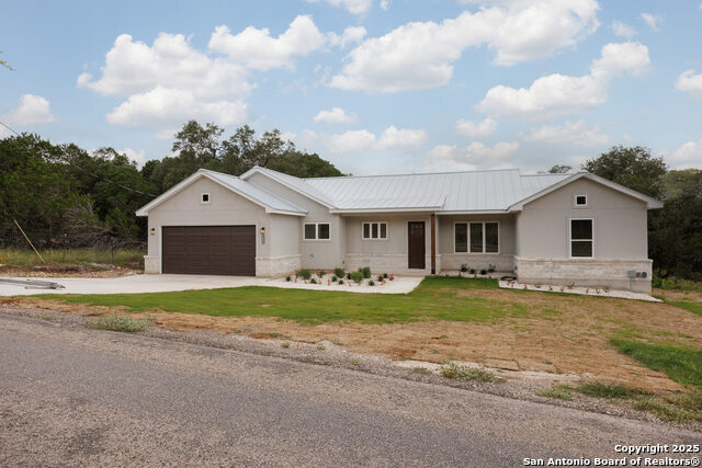 Image 8 of 25 For 9360 Rebecca Creek Rd