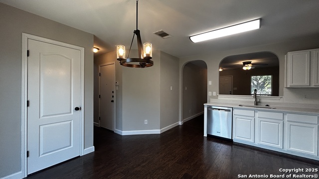 Image 10 of 35 For 10402 Marengo Lane