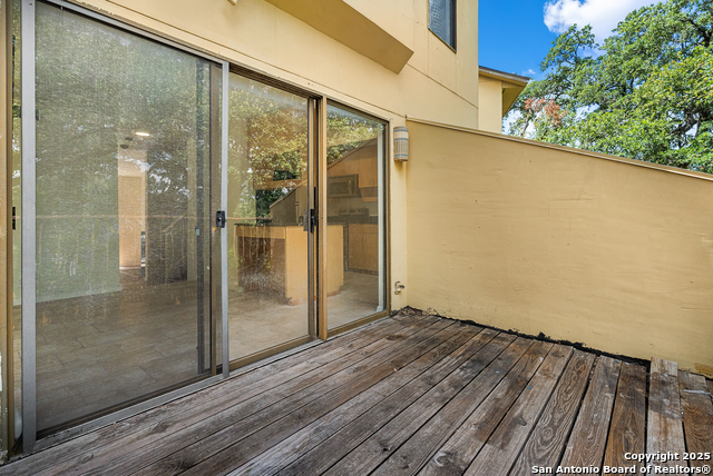 Image 17 of 24 For 8642 Fredericksburg Rd  705-g