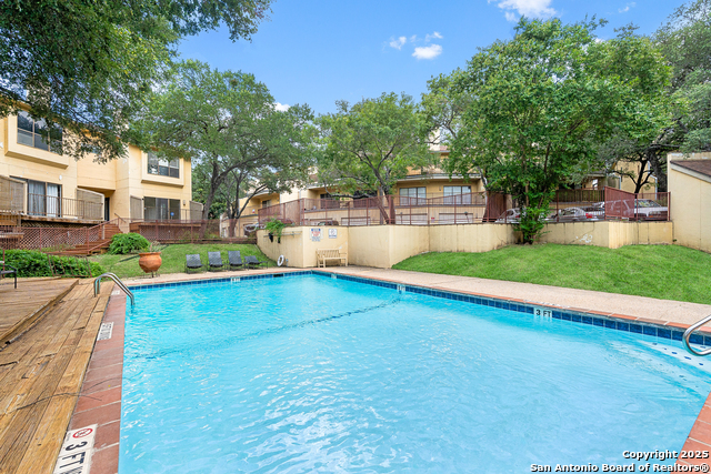 Image 22 of 24 For 8642 Fredericksburg Rd  705-g