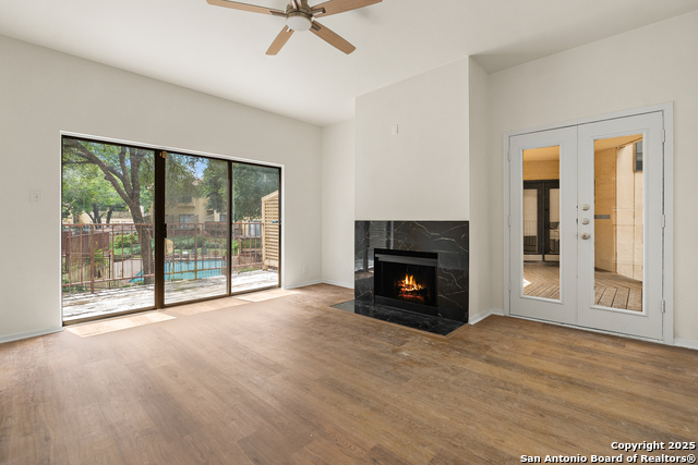 Image 3 of 24 For 8642 Fredericksburg Rd  705-g
