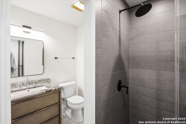 Image 25 of 48 For 8270 Pimlico