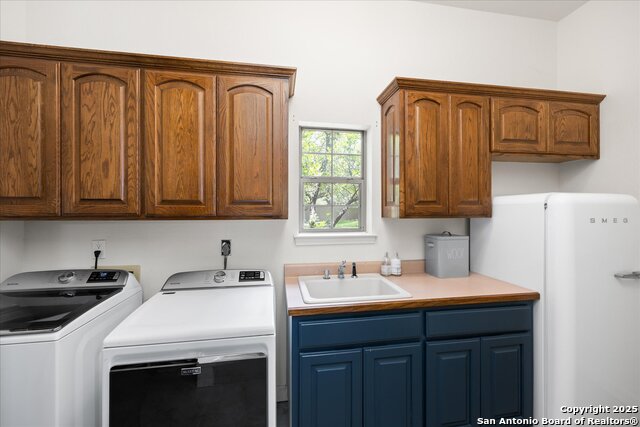 Image 32 of 48 For 8270 Pimlico