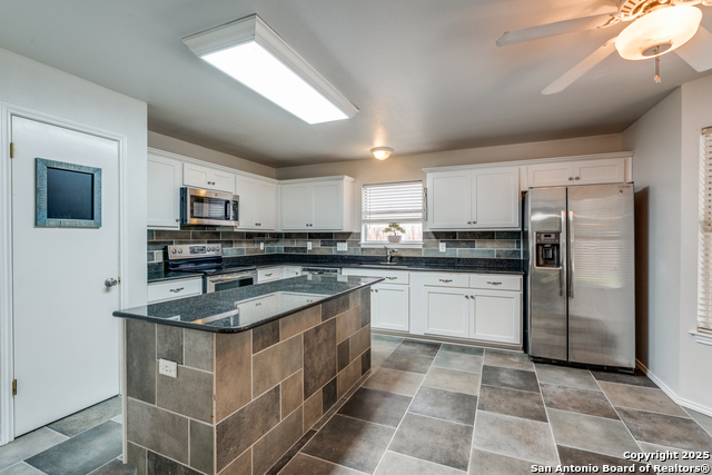 Image 15 of 31 For 2640 Poplar Grove