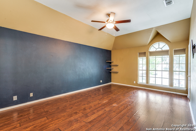 Image 19 of 31 For 2640 Poplar Grove