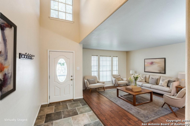 Image 7 of 31 For 2640 Poplar Grove