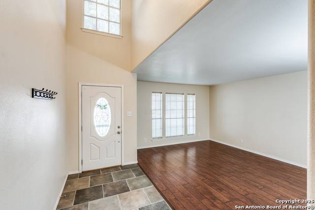 Image 8 of 31 For 2640 Poplar Grove