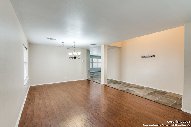 Image 9 of 31 For 2640 Poplar Grove