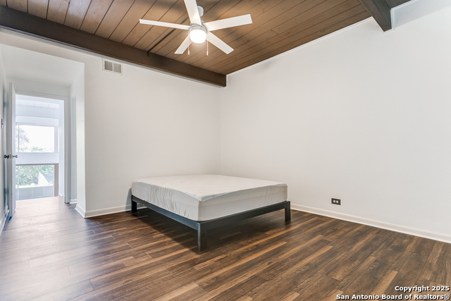 Image 18 of 25 For 3102 Eisenhauer  B 20