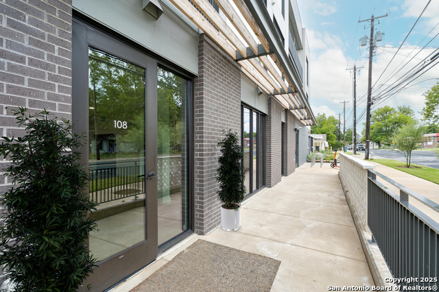 Details for 2209 1st Street S 108, Austin, TX 78704