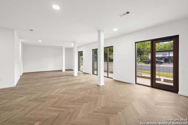 Listing photo id 2 for 2209 1st Street S 108
