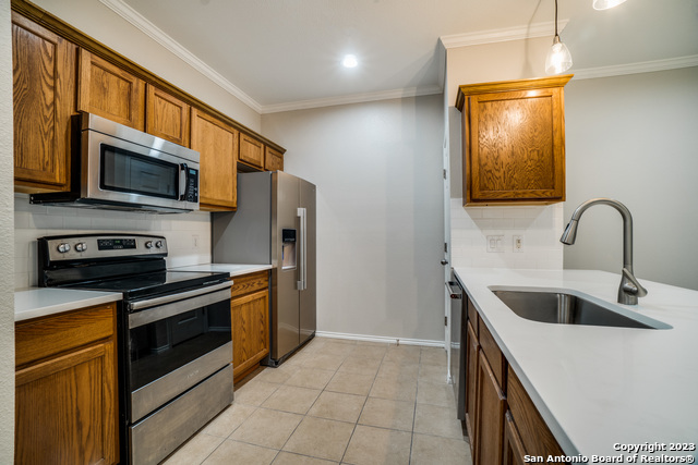Image 13 of 26 For 4923 Ali Ave  1