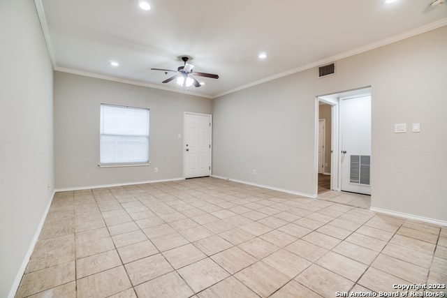 Image 5 of 26 For 4923 Ali Ave  1
