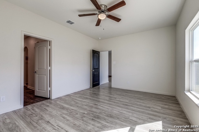 Image 12 of 24 For 10818 Monterey Pike