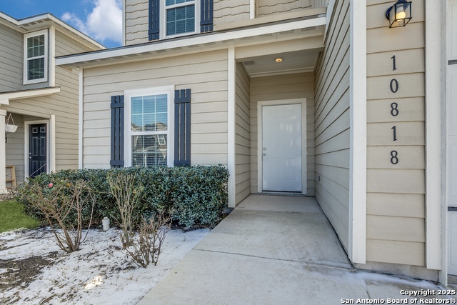 Image 3 of 24 For 10818 Monterey Pike