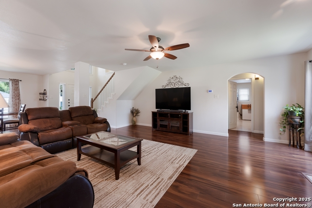 Image 10 of 34 For 1117 Sandy Ridge Cir