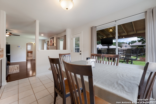 Image 12 of 34 For 1117 Sandy Ridge Cir