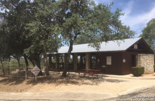Listing photo id 9 for Lot #70 Forest Oaks