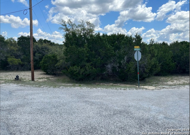 Listing photo id 1 for Lot #70 Forest Oaks