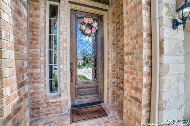 Image 2 of 32 For 8823 Whisper Gate