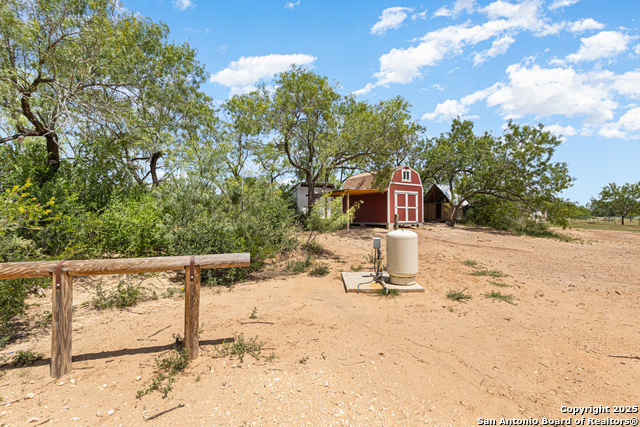 Image 23 of 34 For 2561 County Road 3000