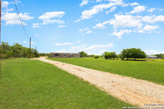 Image 3 of 34 For 2561 County Road 3000