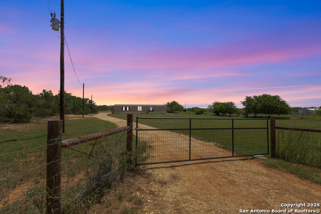 Image 34 of 34 For 2561 County Road 3000