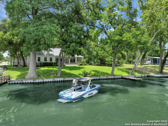 Details for 1113 Zipp E, New Braunfels, TX 78130