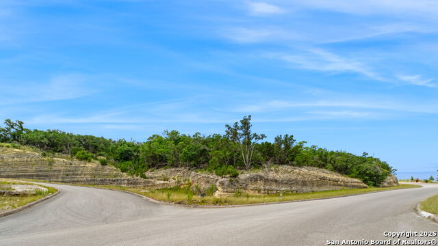 Listing photo id 1 for 8602 San Fidel Way
