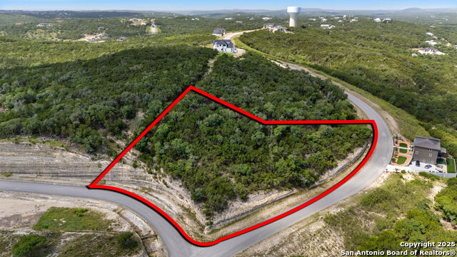 Listing photo id 4 for 8602 San Fidel Way