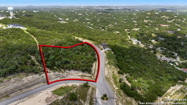 Listing photo id 5 for 8602 San Fidel Way
