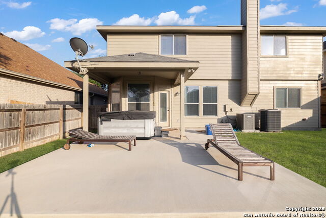Image 18 of 19 For 426 Sorenstam Way