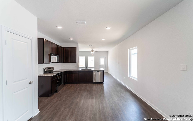 Image 4 of 14 For 3010 Heidfeld Lane