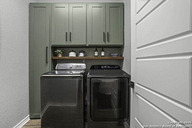 Image 10 of 30 For 8523 Murray Grey