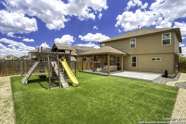 Image 22 of 30 For 8523 Murray Grey