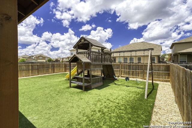 Image 24 of 30 For 8523 Murray Grey