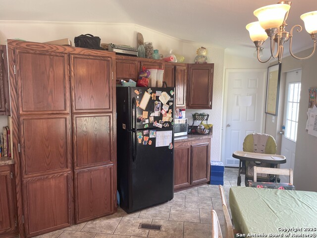 Image 15 of 43 For 3762 Cr 334  