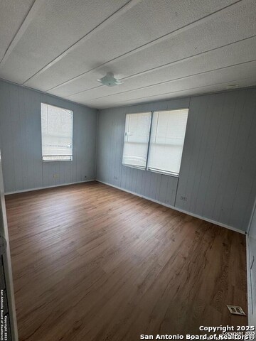 Image 9 of 9 For 6060 Mount Olive