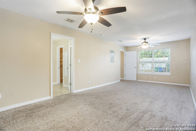 Image 12 of 28 For 161 Carle Ave
