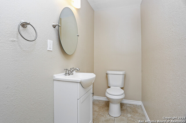 Image 24 of 28 For 161 Carle Ave