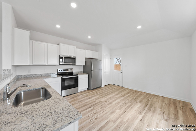 Image 11 of 18 For 11530 Bald Eagle Heights