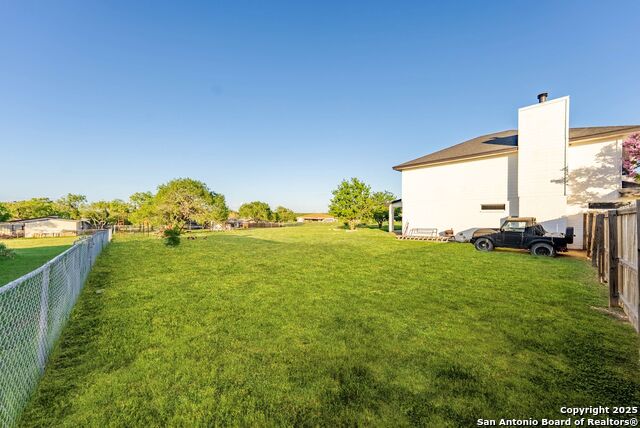 Listing photo id 38 for 123 Country Gardens
