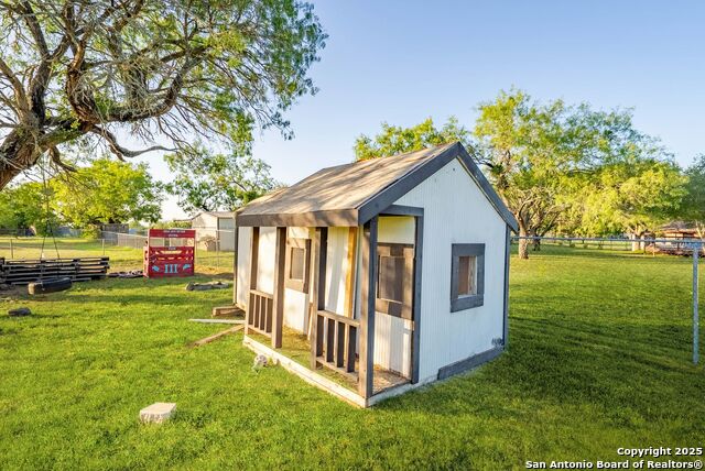 Listing photo id 39 for 123 Country Gardens
