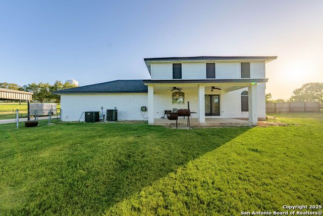 Listing photo id 42 for 123 Country Gardens