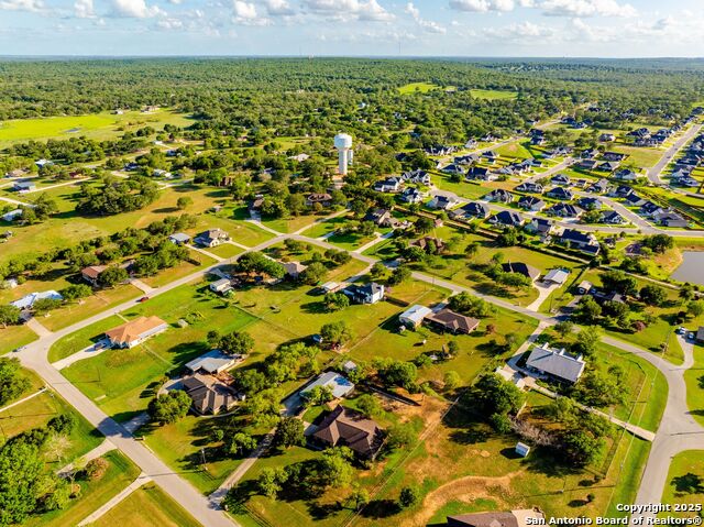 Listing photo id 47 for 123 Country Gardens