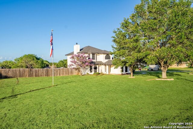Listing photo id 5 for 123 Country Gardens