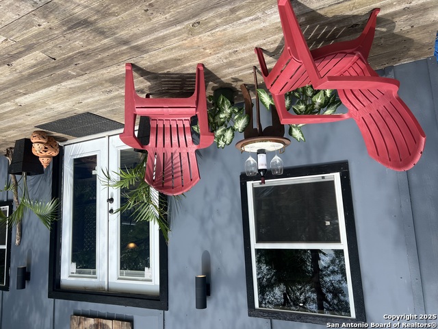 Image 14 of 43 For 124 Valley Creek