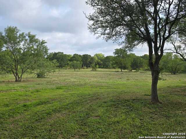 Image 28 of 43 For 124 Valley Creek