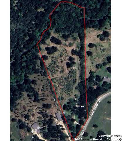 Image 3 of 43 For 124 Valley Creek