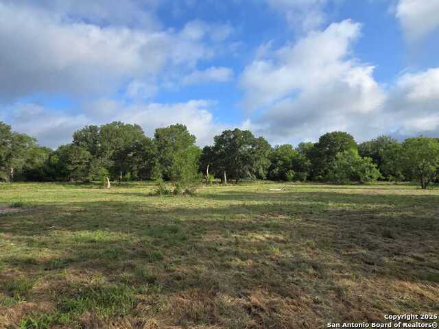 Image 31 of 43 For 124 Valley Creek